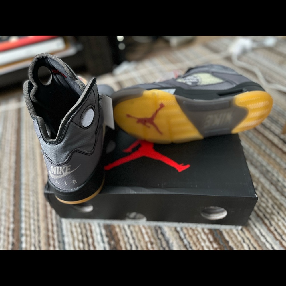 Off white Air Jordan 5 - Picture 4 of 11